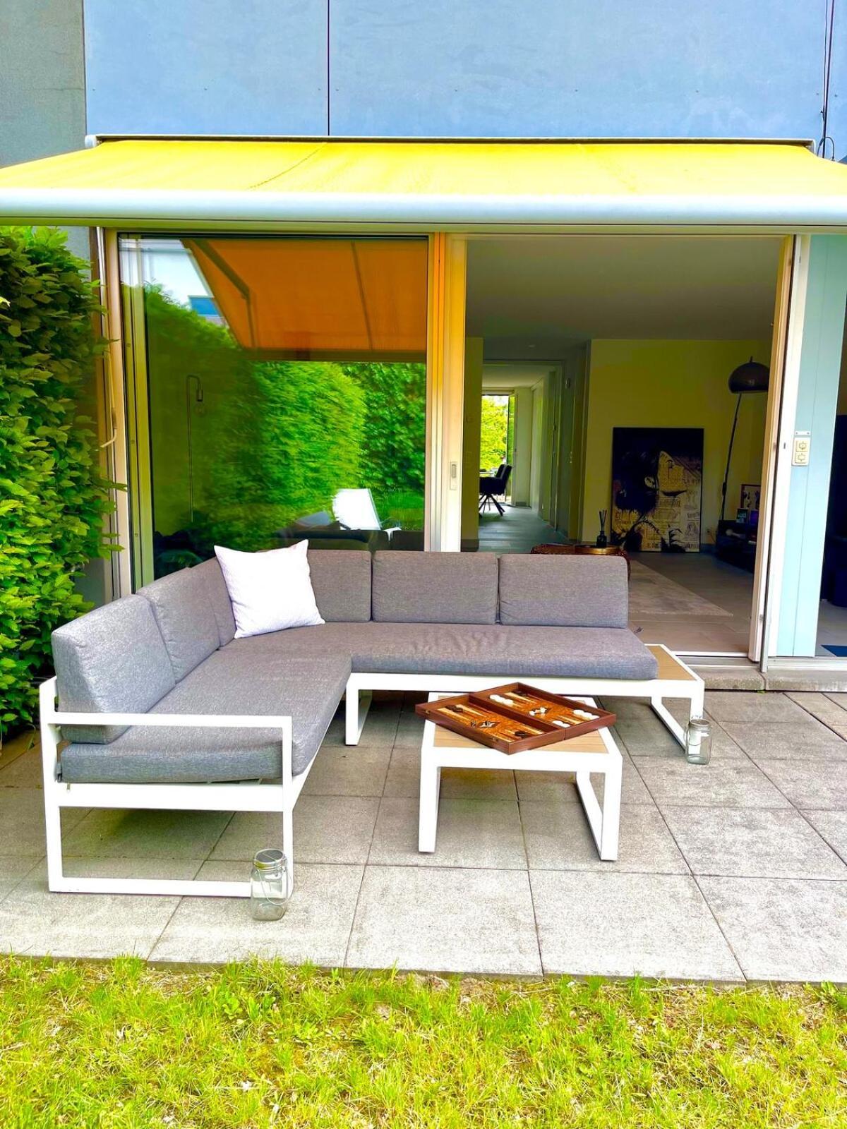 Gaestezimmer In Einfamilienhaus Zürich